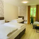Hotel-restaurant Buger Hof Pensionat 3*